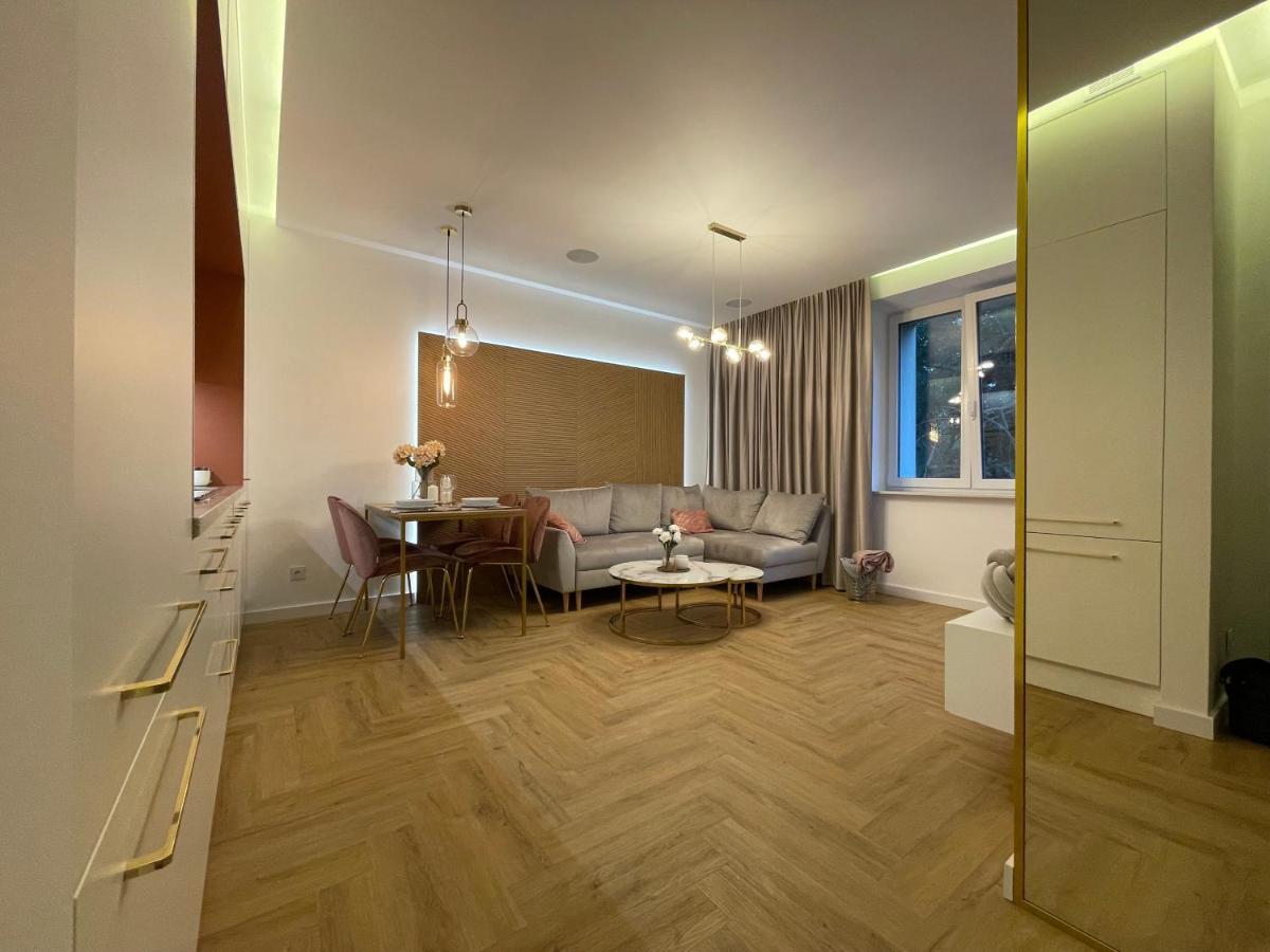 Crystal Cave Apartment เวียลิชกา ภายนอก รูปภาพ